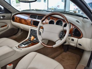 /photos/9597/eb32ff68-b36d-6f90-bd28-fc861bf52576_i320x240.jpg